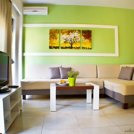 Esthisis Chania * Platanés